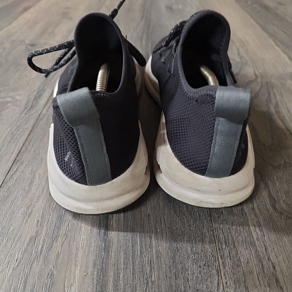 On Running Cloudeasy Sneakers Men's 11.5 Black White Running Shoes - Picture 3 of 8